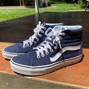 Vans High Tops Blue women’s size 9/ men’s size 7.5 shoes
